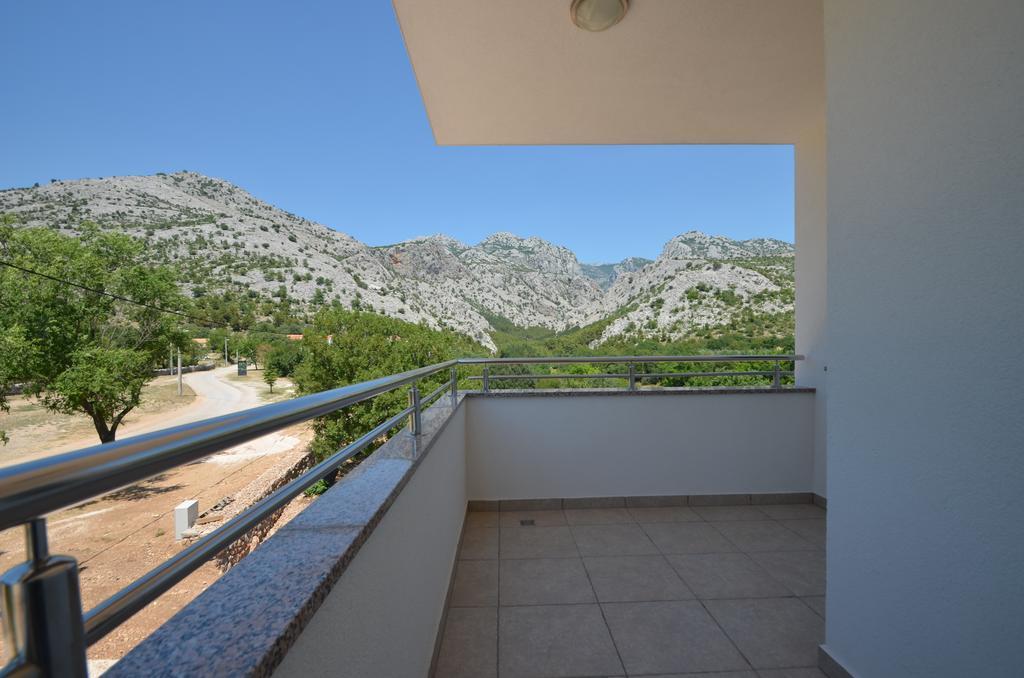 Apartment Anica Kuk Starigrad Paklenica Rum bild