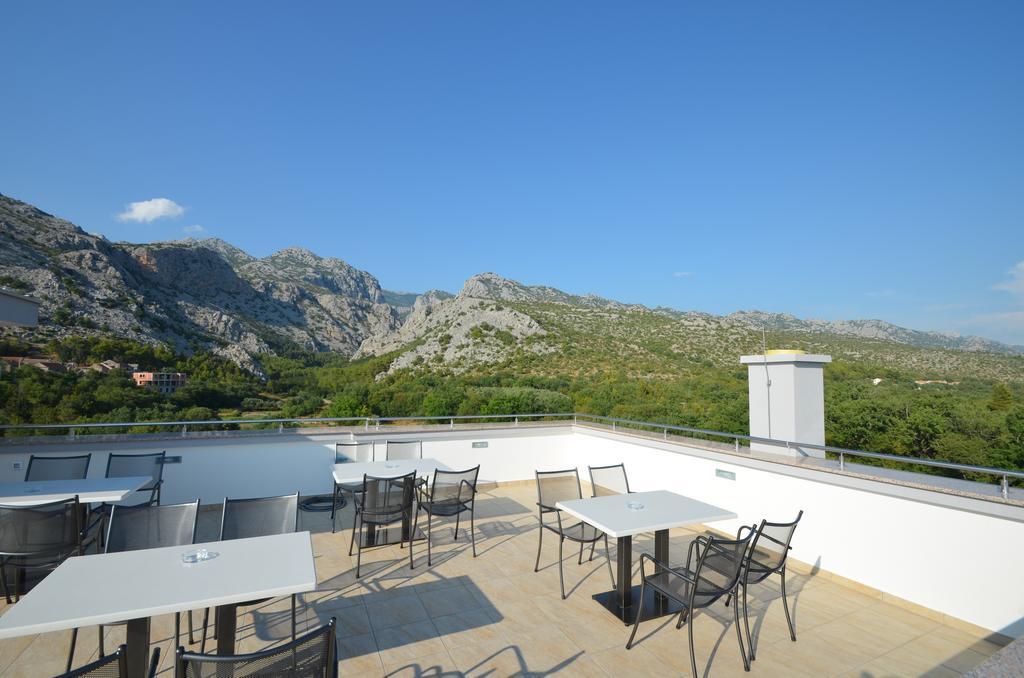 Apartment Anica Kuk Starigrad Paklenica Rum bild