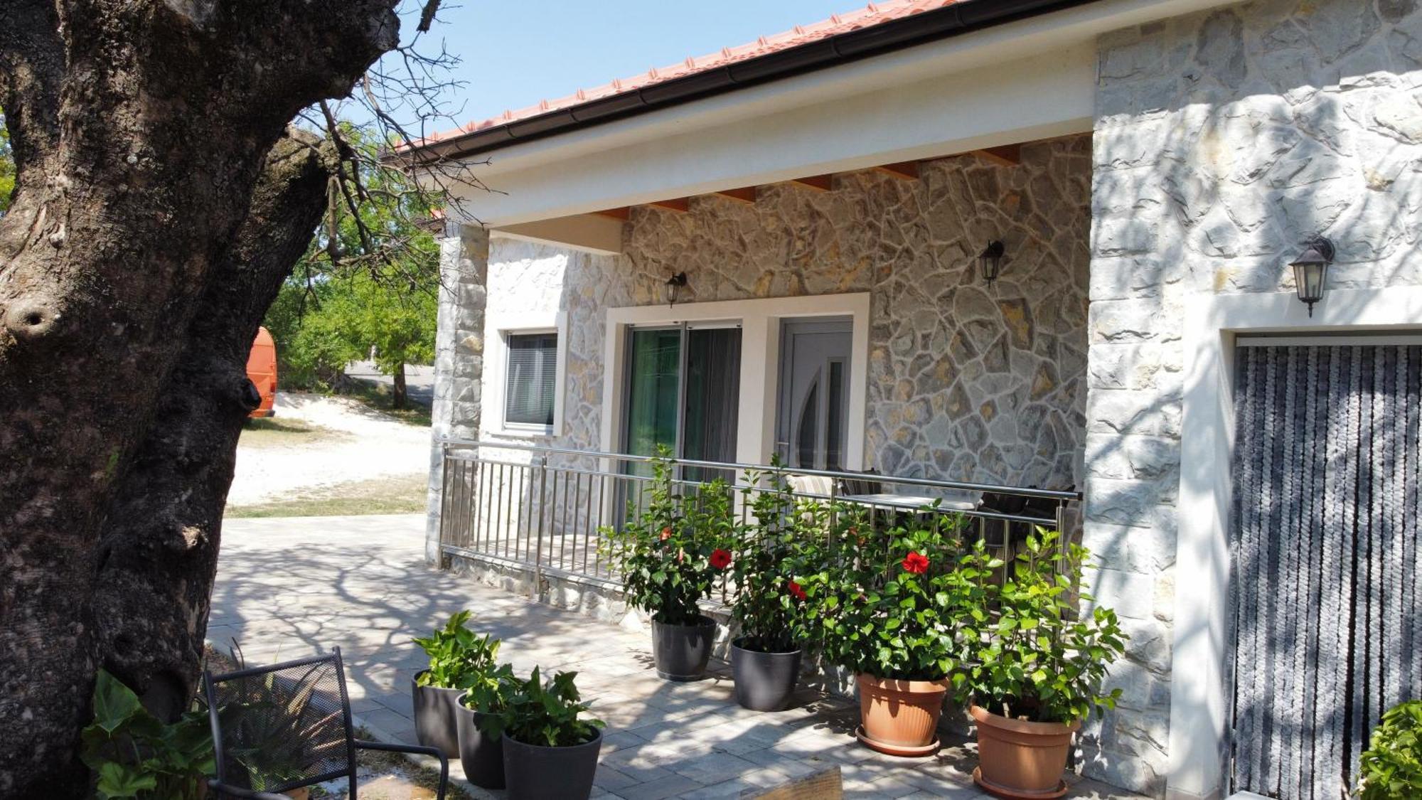 Apartment Anica Kuk Starigrad Paklenica Exteriör bild