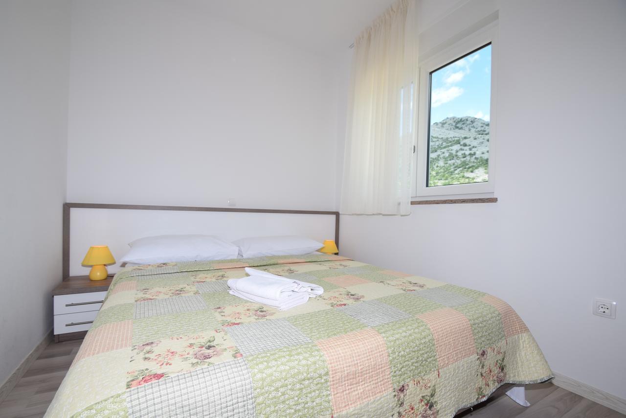 Apartment Anica Kuk Starigrad Paklenica Exteriör bild
