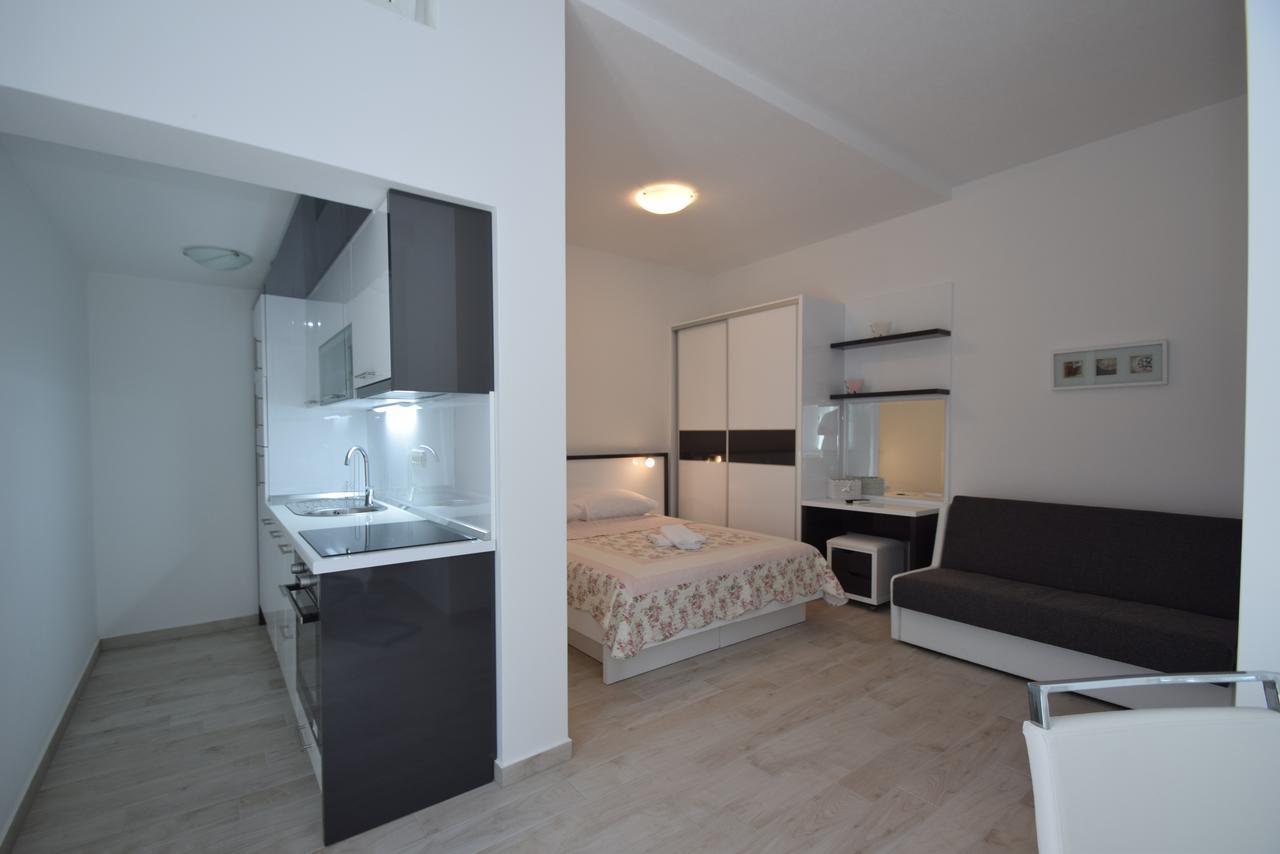 Apartment Anica Kuk Starigrad Paklenica Exteriör bild